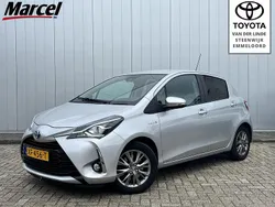 Grijs Gebruikt 2018 Toyota Yaris Hybrid Hatchback | € 13.900 (Goede deal)