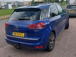 Blauw Gebruikt 2017 Citroën C4 Picasso Feel MPV | € 9.550 (Goede deal)
