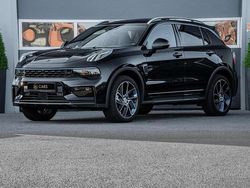 Zwart, metallic lak Gebruikt 2023 Lynk & Co 01 SUV | € 29.450 (Eerlijke prijs)