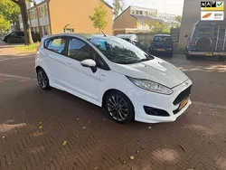 Wit Gebruikt 2017 Ford Fiesta Hatchback | € 8.499 (Super prijs)