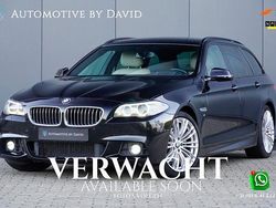 Zwart Gebruikt 2015 BMW 520 Executive Stationwagen | € 17.395 (Iets duurder)