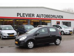 Zwart (metallic) Gebruikt 2010 Renault Twingo Hatchback | € 2.250 (Eerlijke prijs)