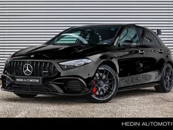 Zwart Nieuw 2025 Mercedes A45 AMG Premium Plus Hatchback | € 106.450