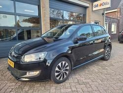 Zwart (metallic) Gebruikt 2017 VW Polo Edition Hatchback | € 10.795 (Goede deal)