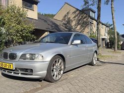 Gebruikt 2002 BMW 325 Executive Coupé | € 6.100 (Eerlijke prijs)