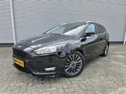 Zwart Gebruikt 2018 Ford Focus ST-Line Stationwagen | € 11.888 (Super prijs)