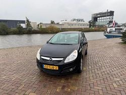 Zwart Gebruikt 2008 Opel Corsa Enjoy Hatchback | € 950 (Eerlijke prijs)