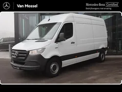 Wit Gebruikt 2022 Mercedes E-Sprinter Van | € 38.945