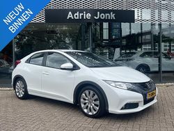 Wit Gebruikt 2012 Honda Civic Sport Hatchback | € 9.939 (Eerlijke prijs)