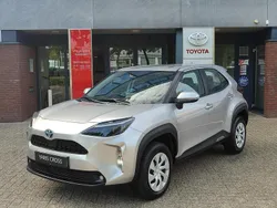 Grijs Gebruikt 2023 Toyota Yaris Cross Active SUV | € 24.400 (Goede deal)