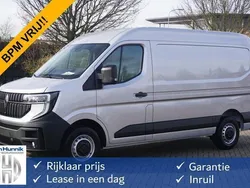 Blauw Nieuw 2024 Renault Master Van | € 36.850 (Eerlijke prijs)