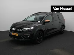 Zwart Gebruikt 2024 Dacia Jogger Extreme MPV | € 28.935 (Eerlijke prijs)
