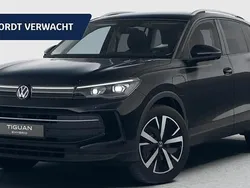 Zwart Nieuw 2025 VW Tiguan Edition SUV | € 51.900 (Goede deal)