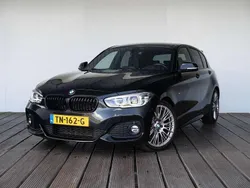 Zwart Gebruikt 2018 BMW 118 Executive Hatchback | € 16.000 (Eerlijke prijs)