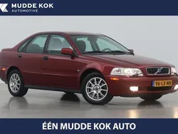 Rood Gebruikt 2003 Volvo S40 Sedan | € 12.200