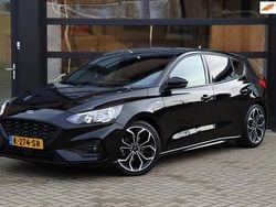 Zwart Gebruikt 2020 Ford Focus Business Edition Hatchback | € 18.545 (Eerlijke prijs)