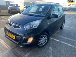 Zwart Gebruikt 2011 Kia Picanto Hatchback | € 4.250 (Eerlijke prijs)
