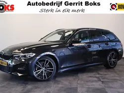 Zwart Gebruikt 2021 BMW 320 Executive Stationwagen | € 36.595 (Iets duurder)