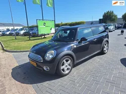 Zwart, metallic lak Gebruikt 2008 Mini Cooper Clubman Stationwagen | € 3.699 (Iets duurder)