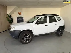 Wit Gebruikt 2011 Dacia Duster Ambiance SUV | € 5.750 (Eerlijke prijs)