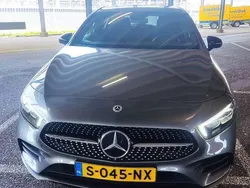 Grijs Gebruikt 2021 Mercedes A180 AMG Stationwagen | € 27.500 (Goede deal)