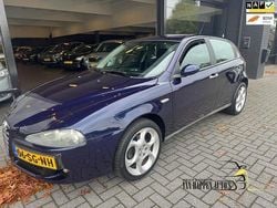 Blauw Gebruikt 2006 Alfa Romeo 147 Distinctive Hatchback | € 1.850 (Eerlijke prijs)