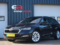 Zwart, metallic lak Gebruikt 2022 Skoda Octavia Business Line Stationwagen | € 15.949 (Eerlijke prijs)