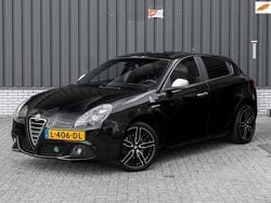 Zwart Gebruikt 2012 Alfa Romeo Giulietta Distinctive Hatchback | € 7.950 (Eerlijke prijs)