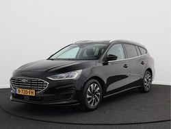Zwart Gebruikt 2022 Ford Focus Style Stationwagen | € 17.900 (Goede deal)