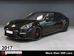 Zwartschwarz Gebruikt 2017 Porsche Panamera Turbo Sedan | € 80.900