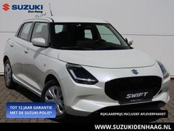 Wit Nieuw 2025 Suzuki Swift Comfort Hatchback | € 21.499 (Goede deal)