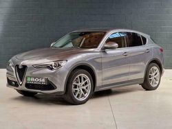 Grijs Gebruikt 2017 Alfa Romeo Stelvio SUV | € 28.900 (Iets duurder)