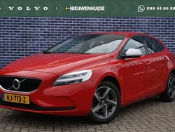 Rood Gebruikt 2016 Volvo V40 Stationwagen | € 13.499 (Iets duurder)