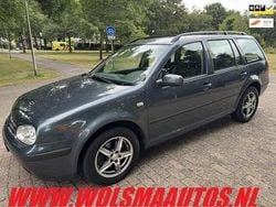 Blauw Gebruikt 2001 VW Golf IV Trendline Stationwagen | € 999 (Eerlijke prijs)