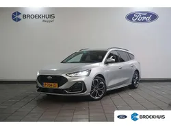 Grijs Gebruikt 2022 Ford Focus Premium Stationwagen | € 26.700
