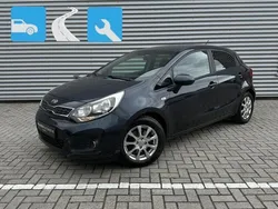 Blauw Gebruikt 2014 Kia Rio Hatchback | € 6.750 (Goede deal)
