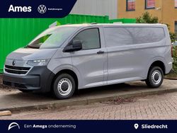 Grijs Gebruikt 2024 VW Transporter Life Van | € 36.990 (Duur)