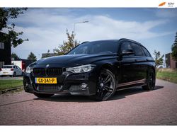 Zwart Gebruikt 2015 BMW 318 M Sport Stationwagen | € 16.900 (Iets duurder)