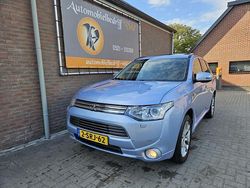 Blauw Gebruikt 2013 Mitsubishi Outlander Instyle SUV | € 4.745