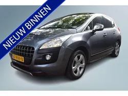 Grijs, metallic lak Gebruikt 2011 Peugeot 3008 GT MPV | € 4.750 (Eerlijke prijs)