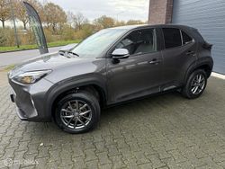 Grijs Gebruikt 2023 Toyota Yaris Cross Comfort SUV | € 22.400 (Super prijs)
