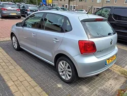 Zilver Gebruikt 2014 VW Polo Highline Hatchback | € 6.500 (Goede deal)