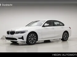 Wit Gebruikt 2020 BMW 330e Comfort Edition Sedan | € 28.895 (Super prijs)