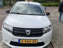 Wit Gebruikt 2014 Dacia Sandero Hatchback | € 3.900 (Super prijs)