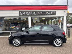 Hatchback Gebruikt 2024 Audi A1 Sportback Proline Hatchback | € 25.950 (Goede deal)