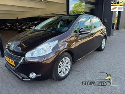 Bruin Gebruikt 2013 Peugeot 208 Envy Hatchback | € 4.499 (Goede deal)