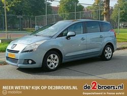 Blauw Gebruikt 2011 Peugeot 5008 Family MPV | € 5.500 (Eerlijke prijs)