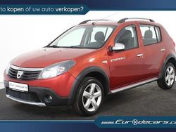 Rood Gebruikt 2010 Dacia Sandero Stepway Hatchback | € 3.800 (Eerlijke prijs)