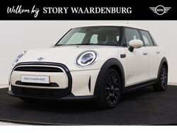 Wit Gebruikt 2021 Mini Cooper Classic Hatchback | € 19.950