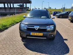 Zwart Gebruikt 2011 Dacia Duster SUV | € 6.250 (Eerlijke prijs)
